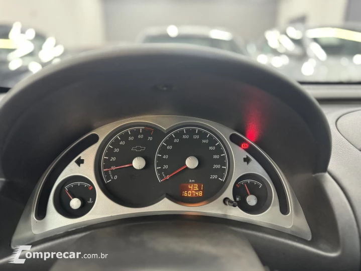 CORSA 1.4 MPFI Premium 8V