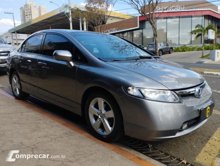 Civic 1.8 16V 4P FLEX LXS AUTOMÁTICO