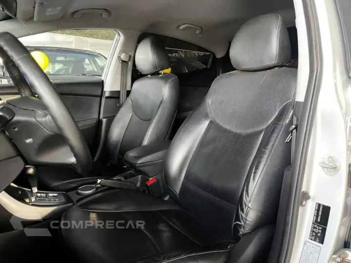 Elantra GLS 2.0 16V Flex Aut.