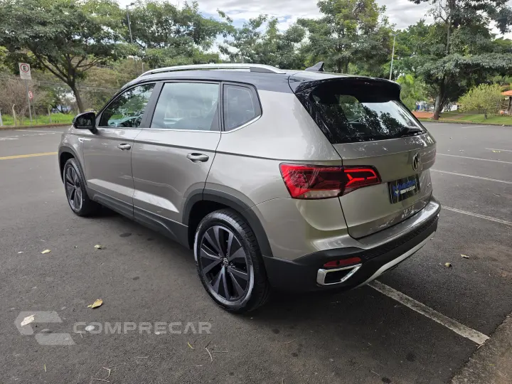 TAOS 1.4 250 TSI Highline