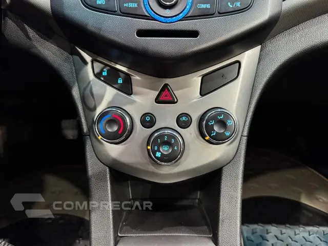 SONIC HATCH - 1.6 LTZ 16V 4P MANUAL