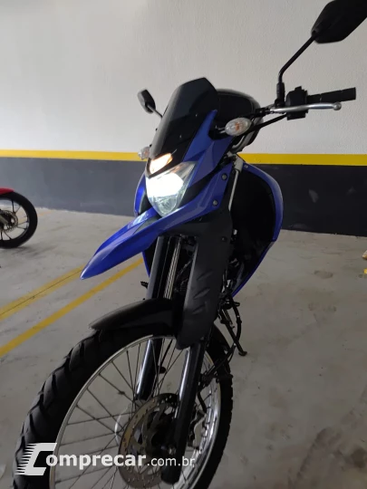 XTZ 250 Lander
