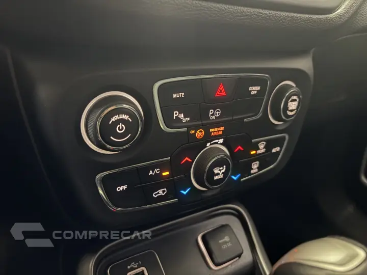 COMPASS 2.0 16V FLEX LONGITUDE AUTOMÁTICO