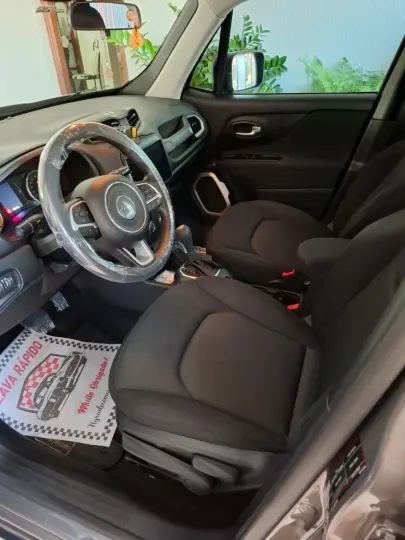 Renegade 1.8 16V 4P FLEX AUTOMÁTICO