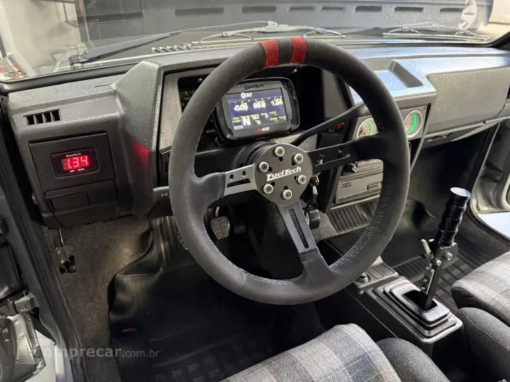 Voyage 1.8 Cl 8V Álcool 2P Manual