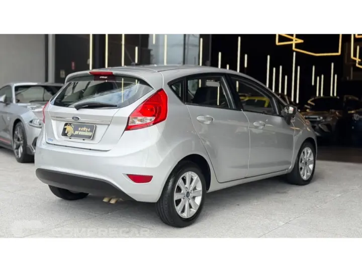 FIESTA 1.6 SE HATCH 16V FLEX 4P MANUAL