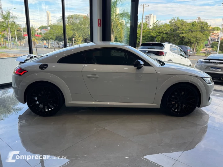 TT 2.0 16v TFSI S-Tronic