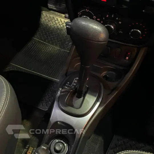 DUSTER TECHROAD 2.0 Hi-Flex 16V Aut.