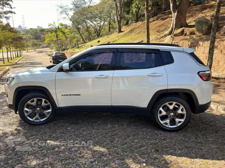 COMPASS 2.0 16V FLEX LONGITUDE AUTOMÁTICO