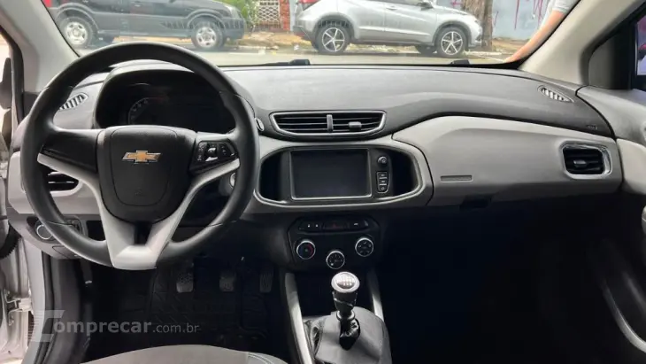 ONIX HATCH LT 1.0 8V FlexPower 5p Mec.