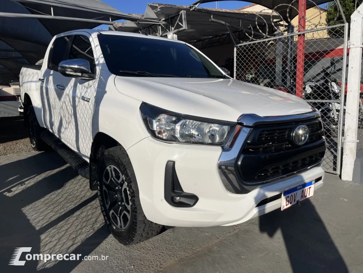 Hilux Caminhonete 2.8 16V SRV 4X4 DIESEL CABINE DUPLA AUTOMÁ