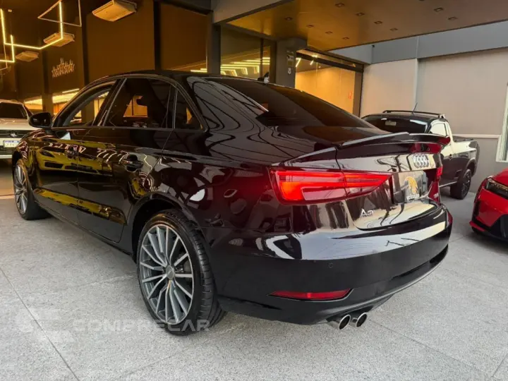 A3 1.4 TFSI SEDAN AMBIENTE 16V FLEX 4P TIPTRONIC