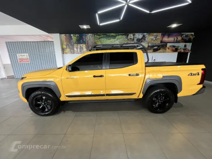 TRITON 2.4 Biturbo CD Savana 4X4