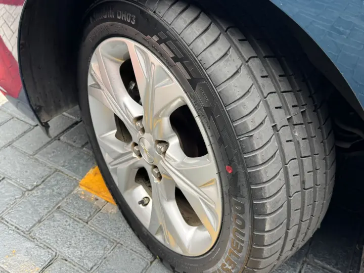 ONIX 1.0 Turbo Premier