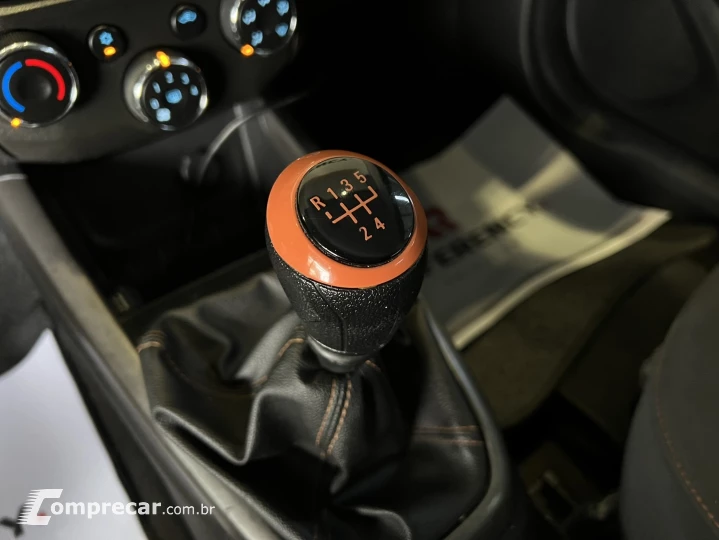 ONIX 1.0 MPFI LT 8V FLEX 4P MANUAL