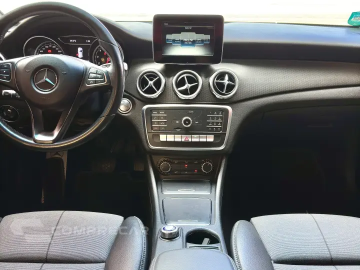 GLA 200 1.6 CGI FLEX STYLE 7G-DCT