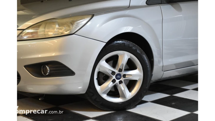 FOCUS HATCH - 1.6 GLX 16V 4P MANUAL