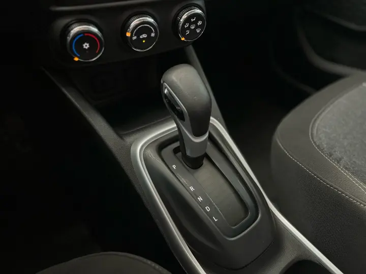 TRACKER 1.0 TURBO FLEX LT AUTOMÁTICO