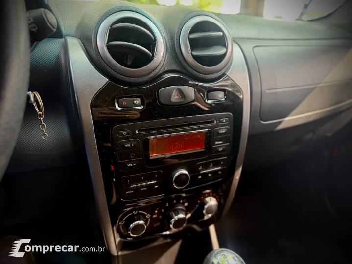 SANDERO 1.6 EXPRESSION 8V FLEX 4P MANUAL