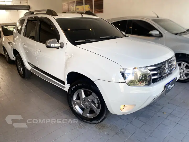 DUSTER 2.0 Tech Road II 4X2 16V