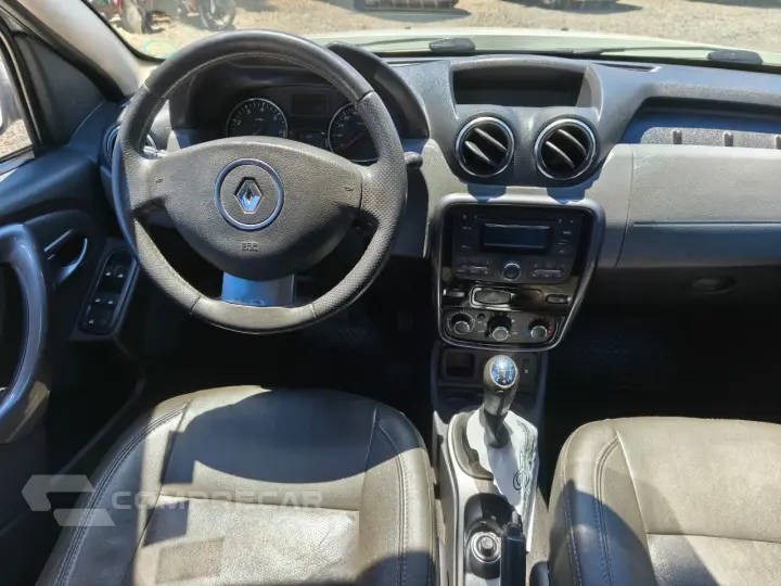 Duster 1.6 16V 4P FLEX DYNAMIQUE