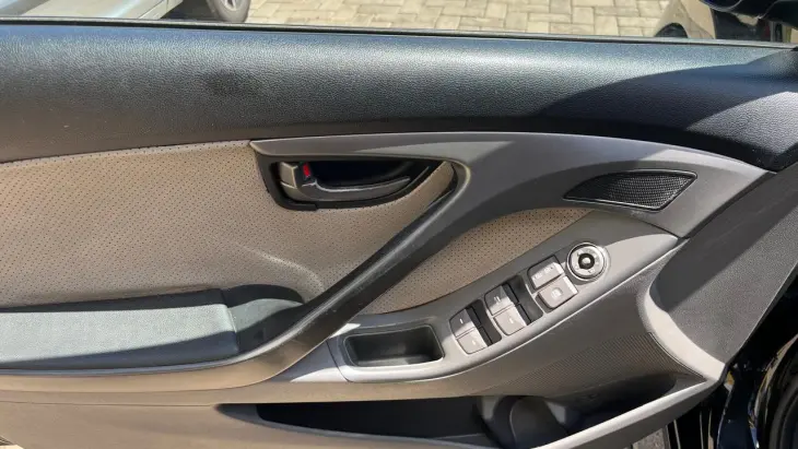 Elantra 1.8 16V 4P GLS AUTOMÁTICO