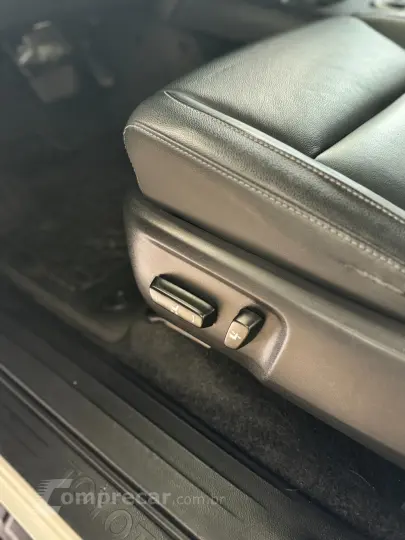 Hilux CD SRX 4x4 2.8 TDI 16V Diesel Aut.