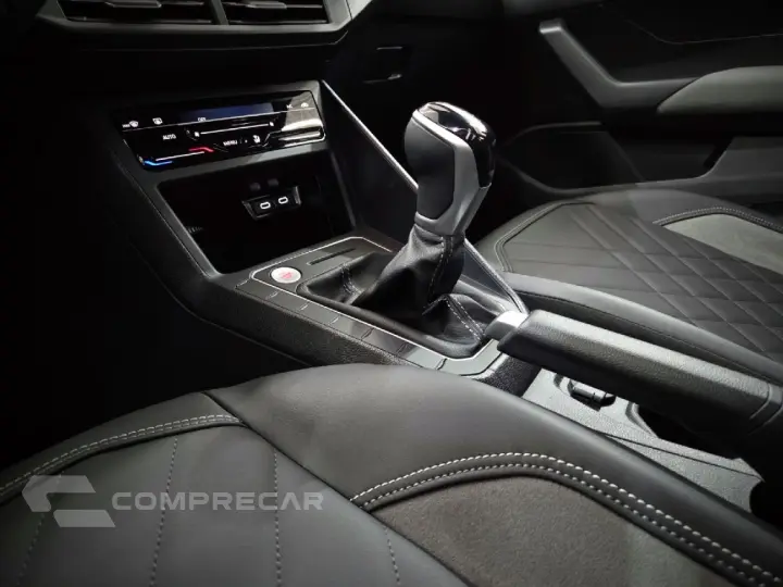 VIRTUS 1.4 250 TSI EXCLUSIVE AUTOMÁTICO