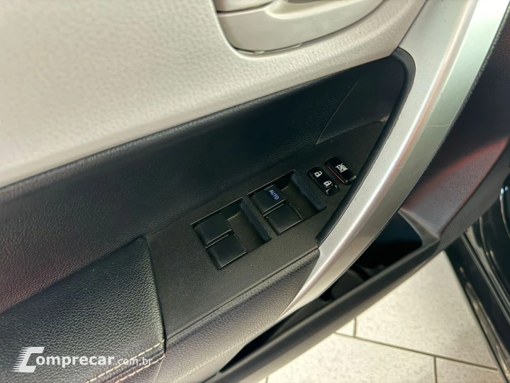 Corolla 1.8 Gli 16V Flex 4P Automático