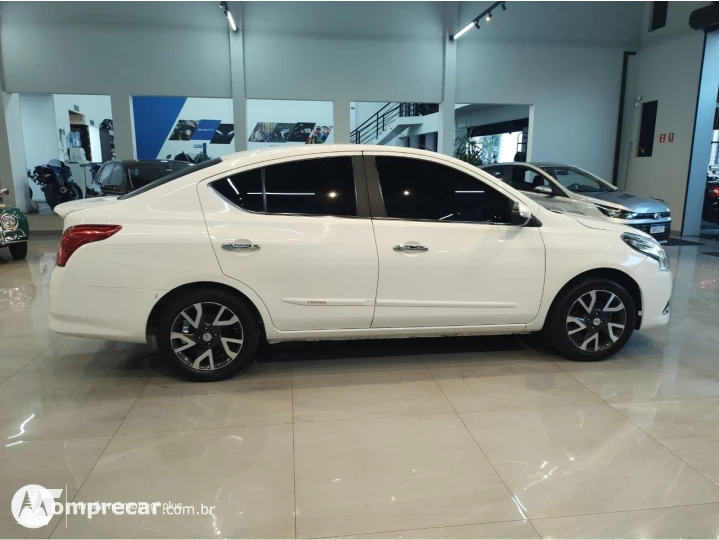 VERSA 1.6 16V FLEX UNIQUE 4P XTRONIC