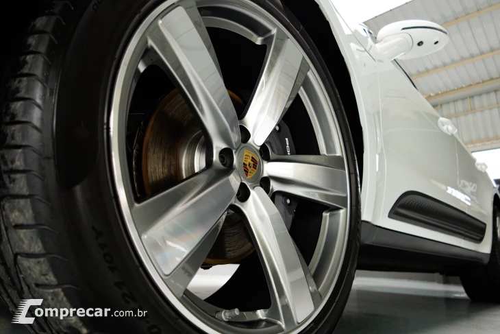 MACAN 2.0 Turbo
