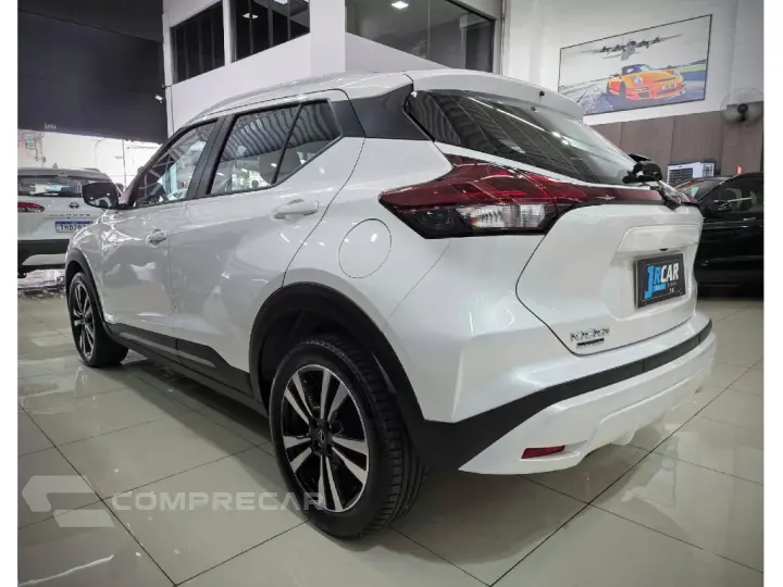 KICKS PLAY 1.6 16V FLEXSTART ADVANCE PLUS XTRONIC