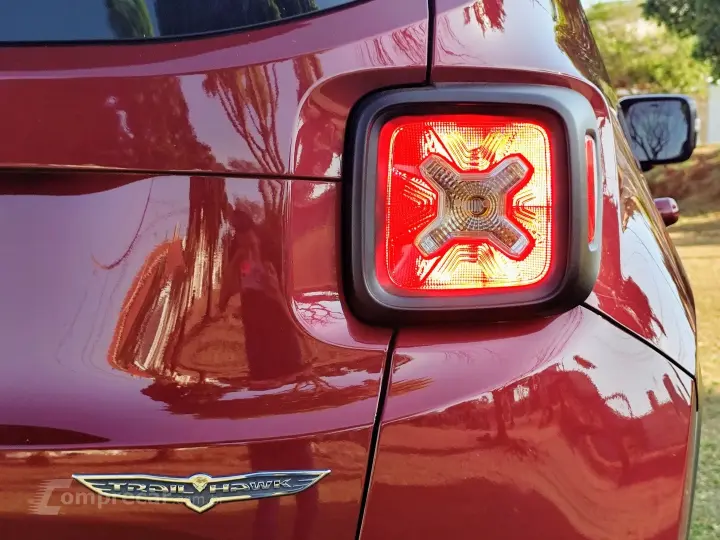 RENEGADE 2.0 16V TURBO DIESEL TRAILHAWK 4P 4X4 AUTOMÁTICO