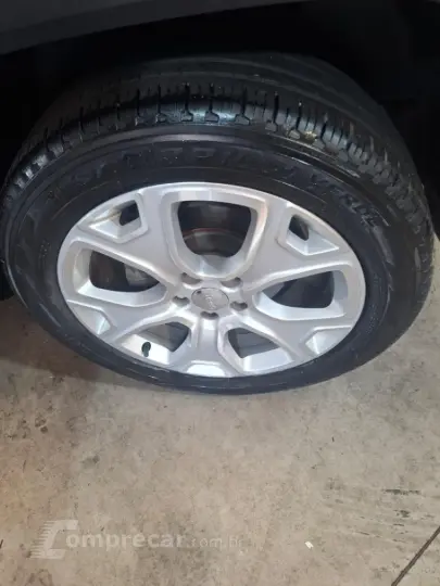 RENEGADE 1.8 16V Limited