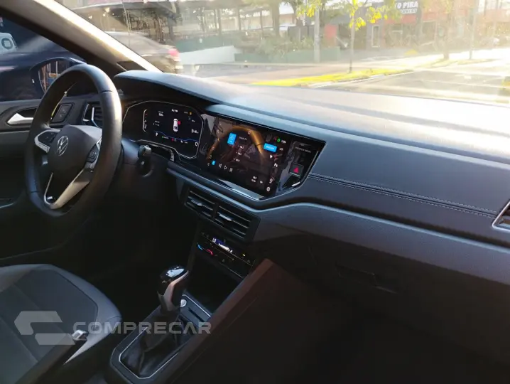 Nivus 1.0 4P FLEX 200 TSI HIGHLINE TURBO AUTOMÁTICO