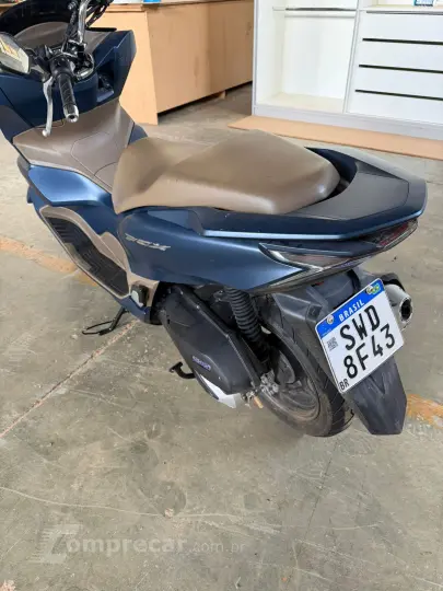PCX 160 DLX ABS