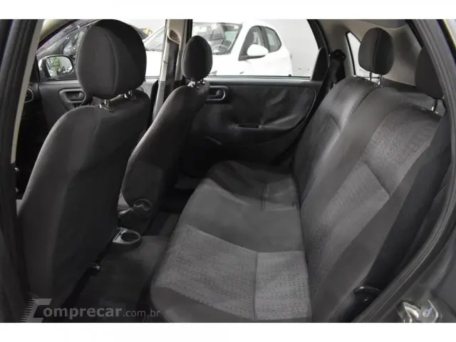 CORSA HATCH - 1.4 MPFI MAXX 8V 4P MANUAL