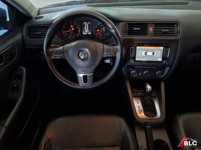 JETTA - 2.0 COMFORTLINE 4P TIPTRONIC