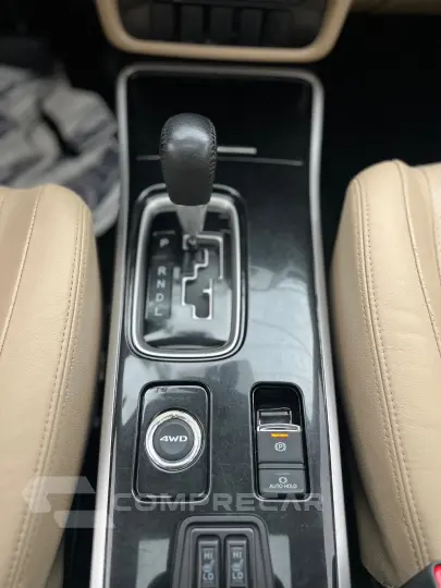 OUTLANDER 2.2 165cv Diesel Aut.