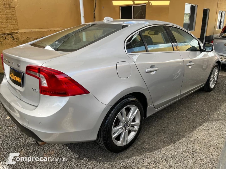 S60 2.0 T5 Dynamic