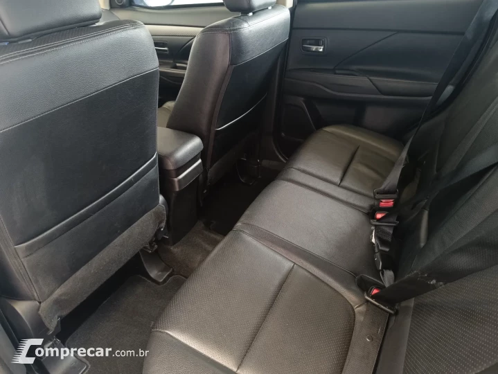 OUTLANDER 2.0 16V 4P AUTOMÁTICO