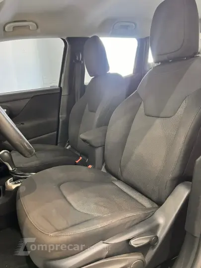 Renegade Sport 1.8 4x2 Flex 16V Aut.