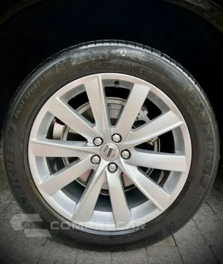 XC90 2.0 T6 Momentum AWD Geartronic