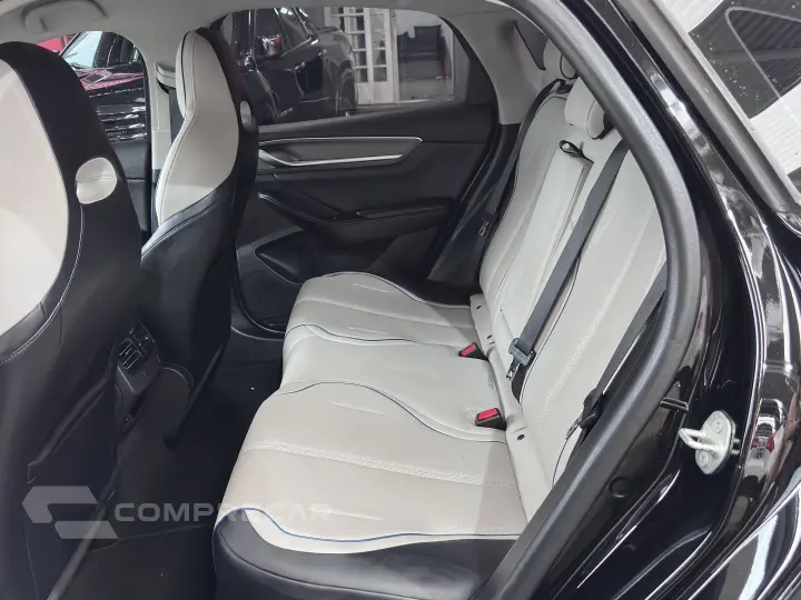KING 1.5 DM-I PHEV GS AUTOMÁTICO