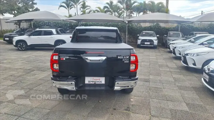 HILUX 2.8 D-4D TURBO DIESEL CD SRX PLUS 4X4 AUTOM