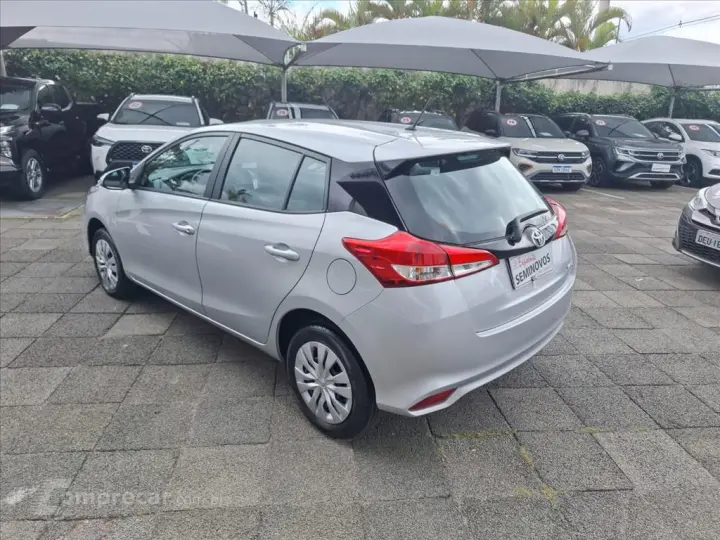 YARIS 1.5 16V FLEX XL MULTIDRIVE