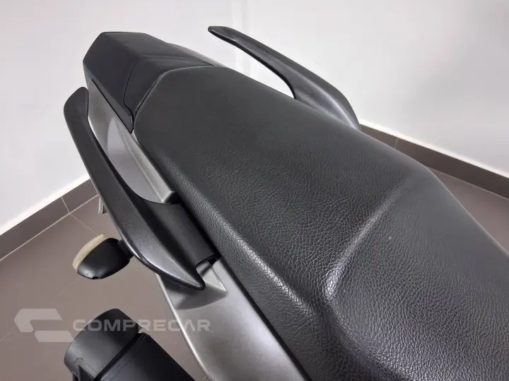 YAMAHA YS 150 FAZER SED