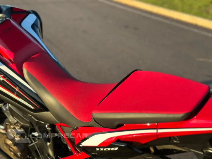 CRF 1100L