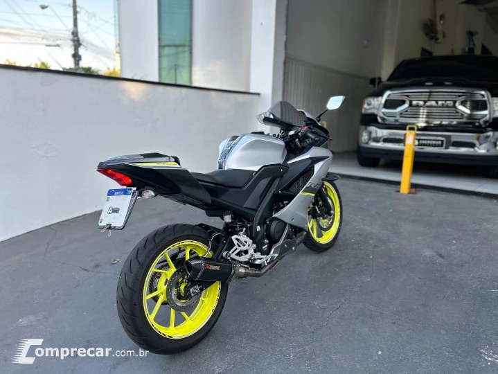 Yzf R15