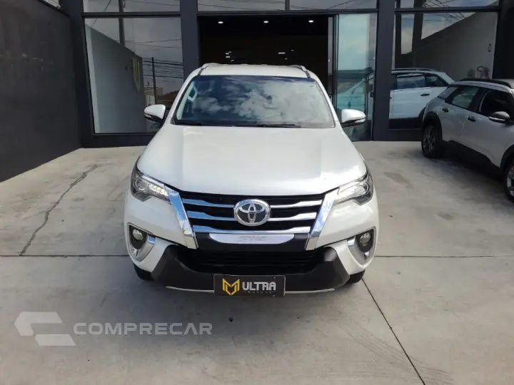 Hilux SW4 SRX 4x4 2.8 TDI 16V Dies. Aut.